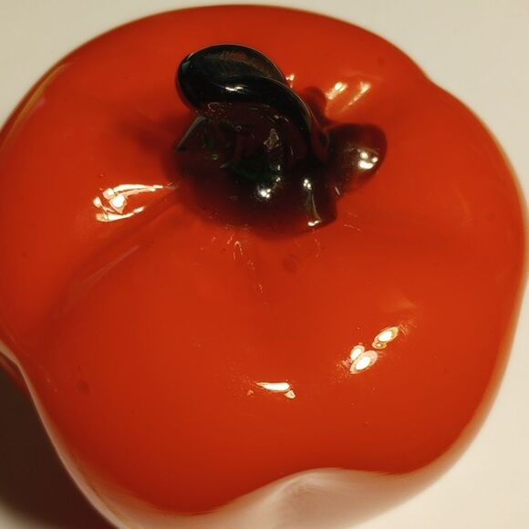 Large Glass Red Pepper - Picture 8 of 9